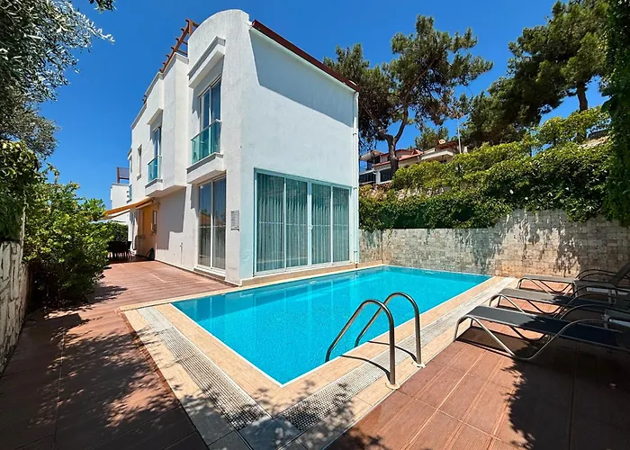 Ada Villas